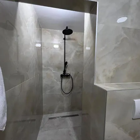 Luxury Mani Apartment
